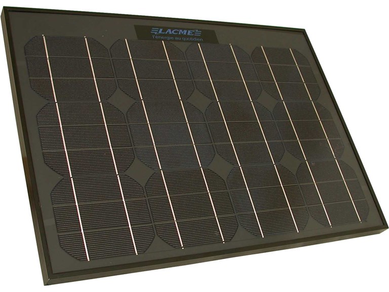 33W Solarpanel:   Leistung: 33 Watt  Ultrakompakte Monochristallin-Technologie  Schlagfester 